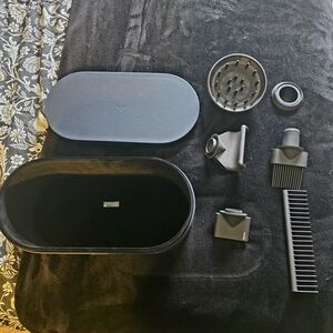 “Dyson Supersonic Attachments + Case Set – Diffuser, Comb, Smoothing Nozzles